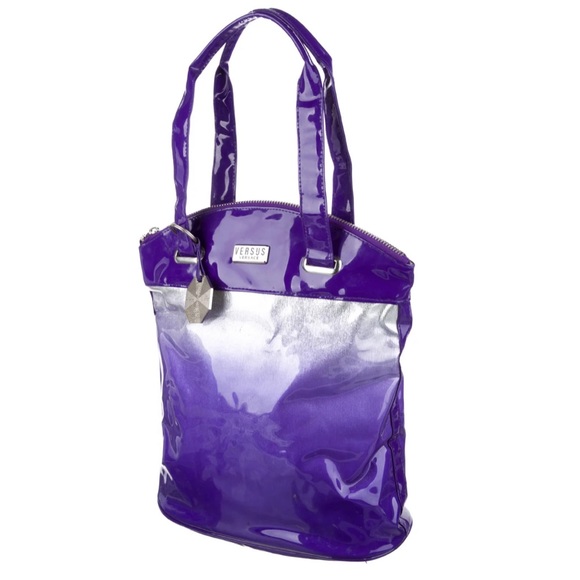 Versace Versus Tote Bag - Picture 9 of 10